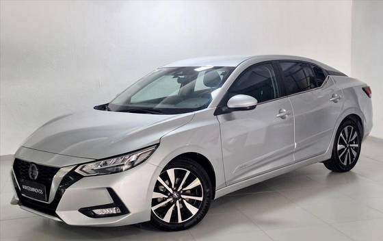 NISSAN SENTRA 2.0 16V GASOLINA ADVANCE XTRONIC NISSAN SENTRA 2.0 16V GASOLINA ADVANCE XTRONIC